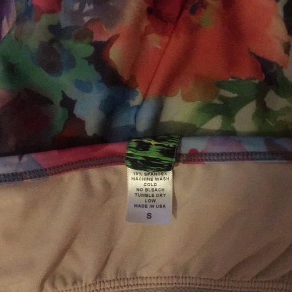 Nwot/euc watercolor old high rise S - Picture 4 of 4